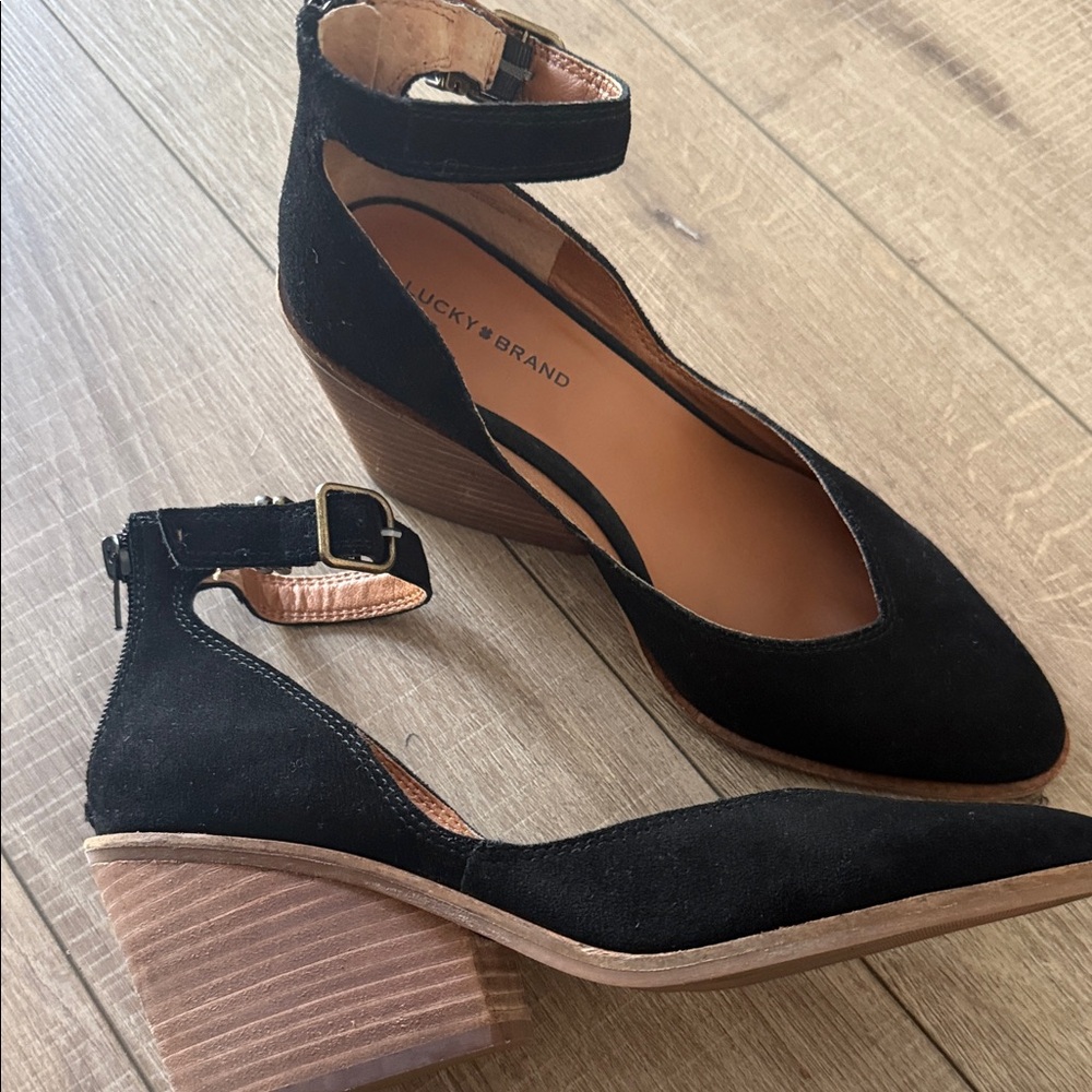 Lucky Brand Black Wedge Shoes for Women suede size 8.5 ankle strap